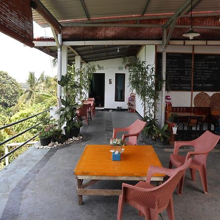 The View Padang, Amazing View, 8 Mins Mentawai Fast Ferry, Cold Beer,Close To Restaurants Padang (Sumatra) Exterior foto